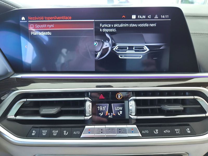 BMW X5 xDrive 30d - fotka 30 z 34