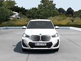 BMW iX1 (2026) - náhled 10