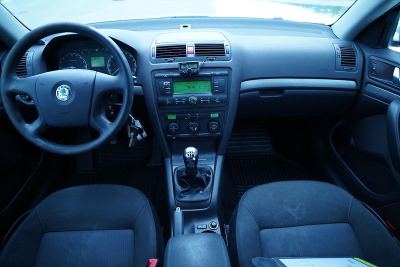 Škoda Octavia - fotka 5 z 21