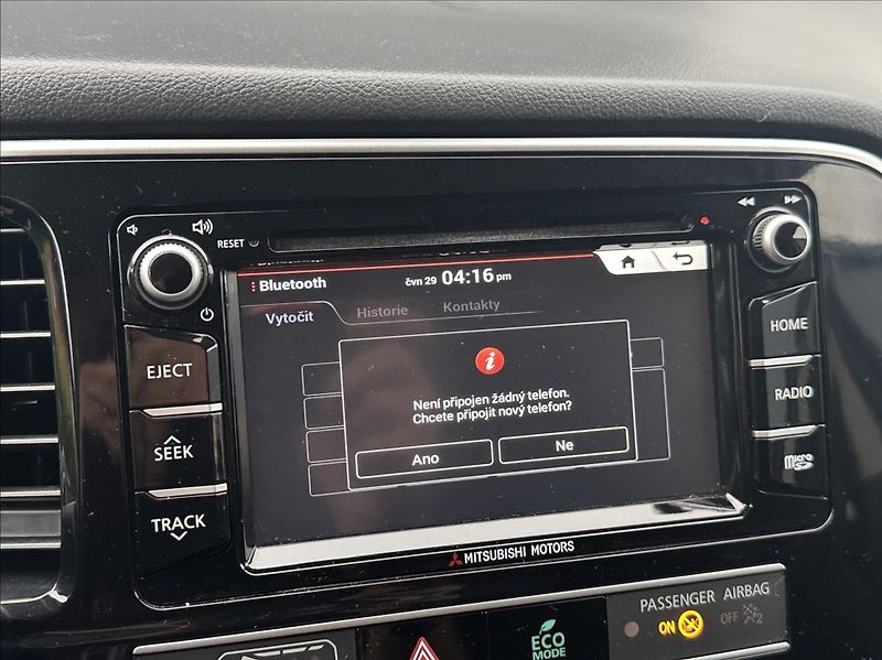 Mitsubishi Outlander 2,0 150PS  Active A/T - fotka 35 z 52
