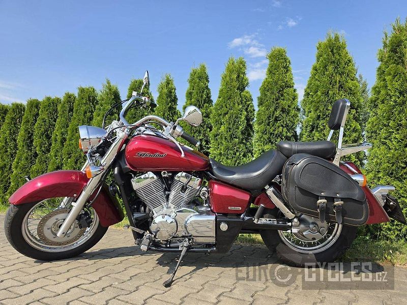 Honda VT 750 C2 Shadow (2005) - fotka 8 z 14
