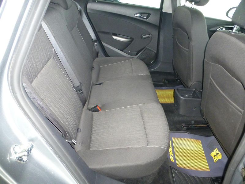 Opel Astra (2016) 1,4i-88KW*KLIMATIZACE - fotka 19 z 22