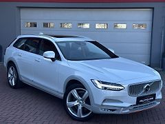 Volvo V90 (2018) 2.0D AWD Ocean Race LED - fotografie inzerátu
