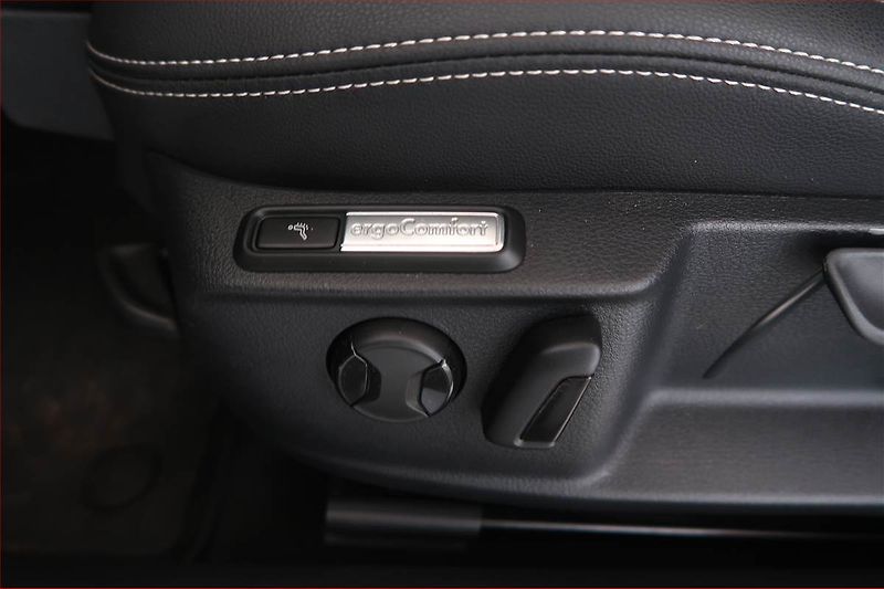 Volkswagen Passat (2021) Alltrack 2.0 TDI - fotka 19 z 21