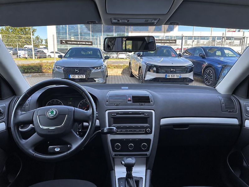 Škoda Octavia AMBIENTE 1.2 TSI 77 kW - ZTP - fotka 2 z 20