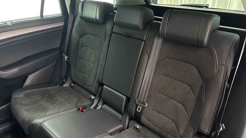 Škoda Kodiaq 2.0 TDI DSG 4x4 Style - fotka 16 z 30