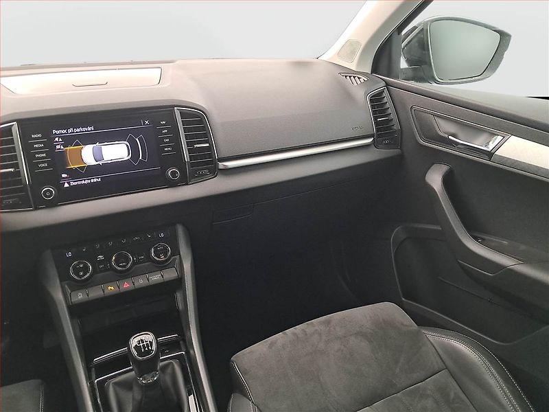 Škoda Karoq (2023) Ambition 1.0 TSI - fotka 8 z 21
