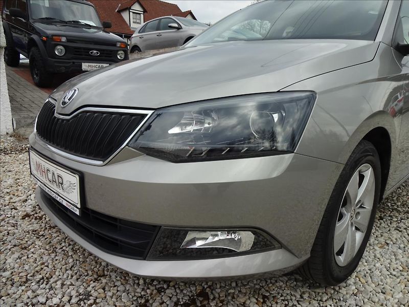 Škoda Fabia III 1.0TSI 70 kW STYLE - fotka 12 z 51