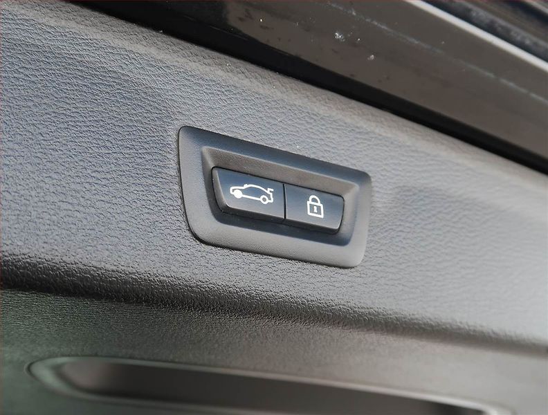 BMW X3 (2012) xDrive20d, 4X4, Automat - fotka 21 z 21