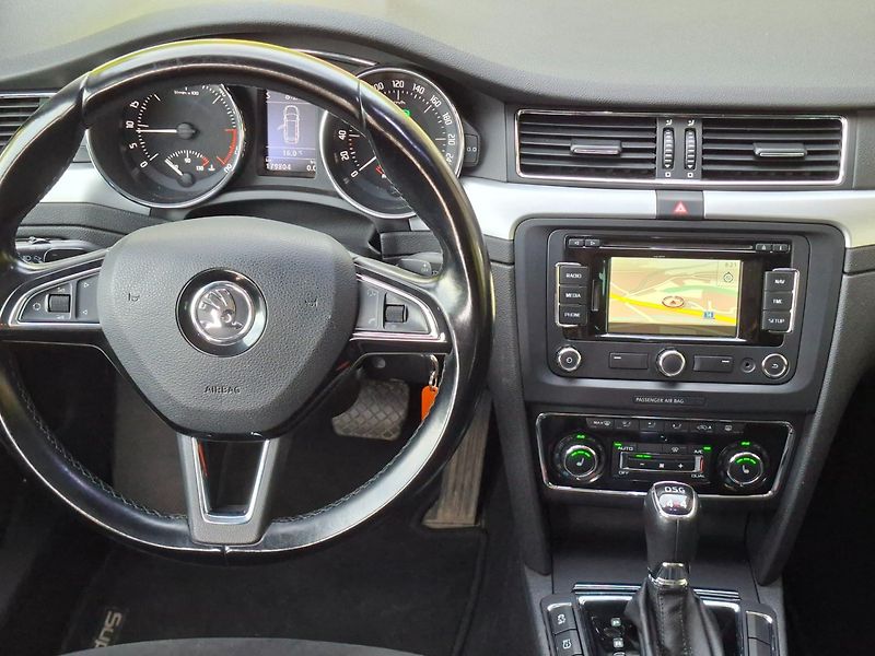 Škoda Superb (2014) OUTDOOR 2.0TDI 125kW DSG 4X4 - fotka 13 z 39