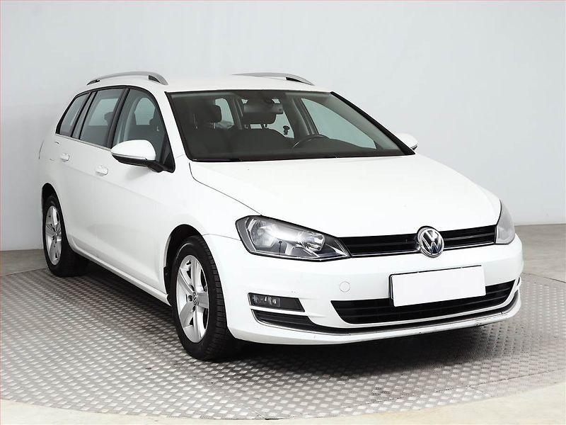 Volkswagen Golf (2014) Highline 1.6 TDI, Tempomat - fotografie inzerátu