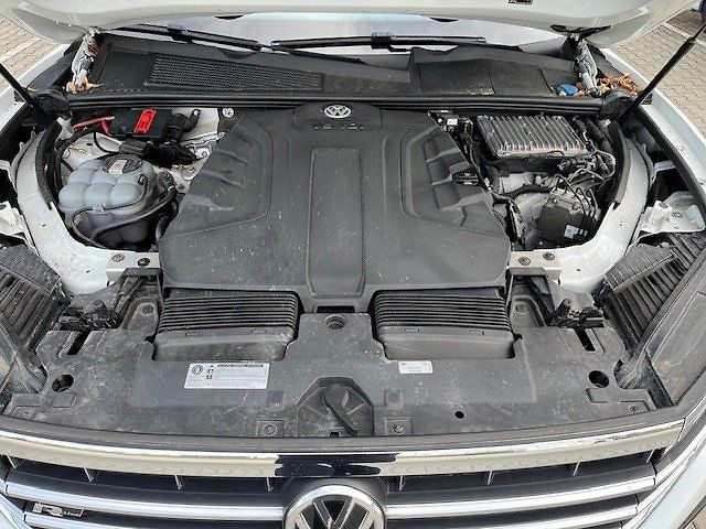 Volkswagen Touareg - fotka 2 z 12