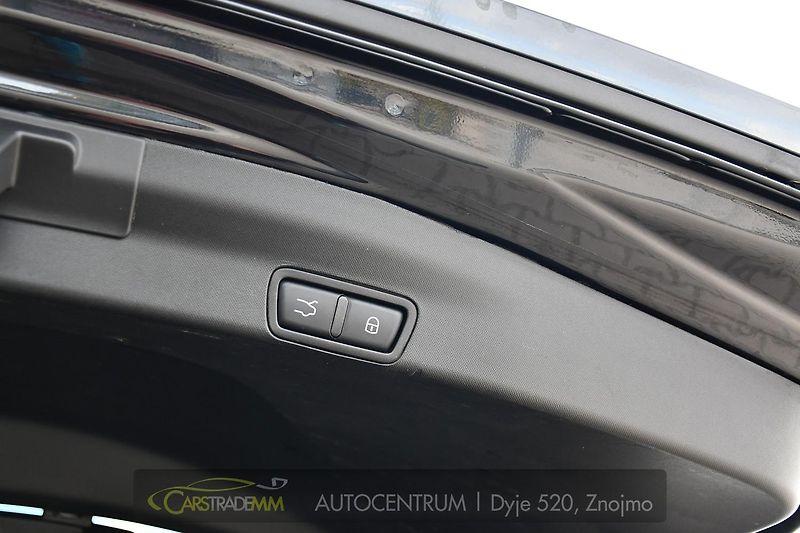 Alfa Romeo Stelvio 2.9V6 Bi-T.382 kW QUADRIFOGLIO - fotka 49 z 55