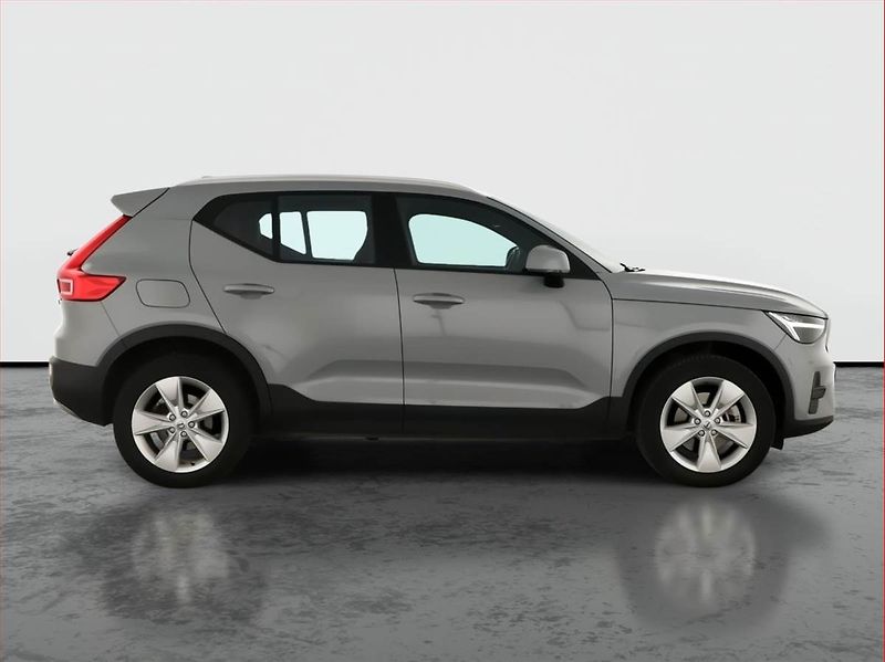 Volvo XC40 (2023) B3, ČR, DPH - fotka 6 z 18