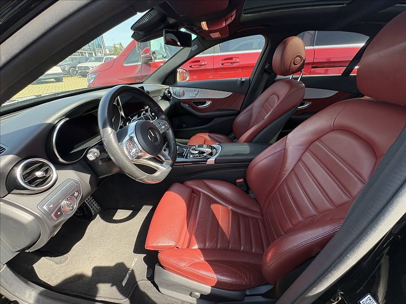 Mercedes-Benz Třídy C 2,0 C 300 d 4M ČR, 1.maj - fotka 20 z 22