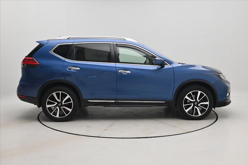 Nissan X-Trail 1,8 dCi 110 kW 4x4 AT Panorama - fotka 4 z 31
