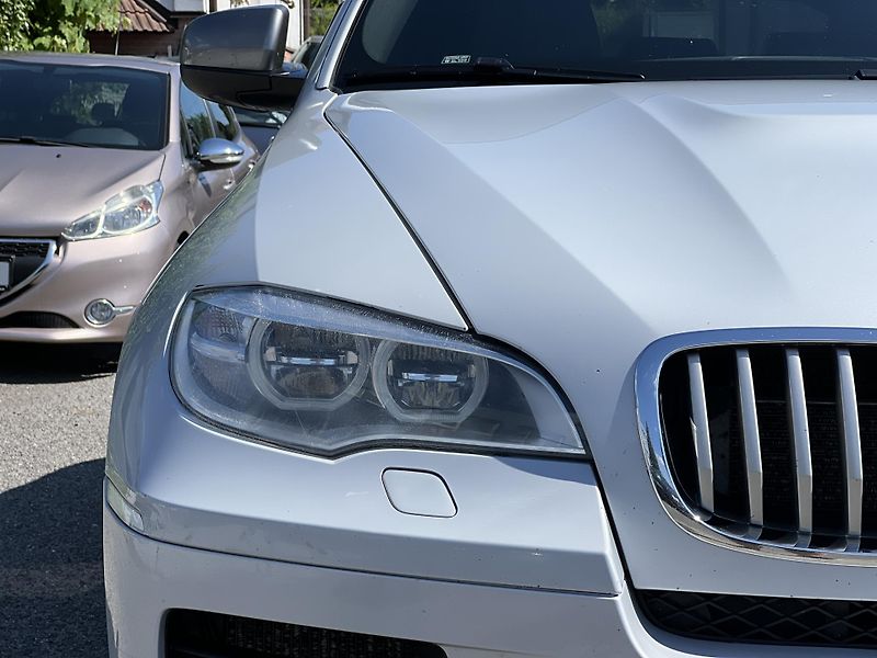 BMW X6 M50D xDrive 280kw KOUPENO V ČR - fotka 45 z 47