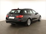 BMW Řada 5 (2015) Individual 530d xDrive, 4X4 - náhled 4