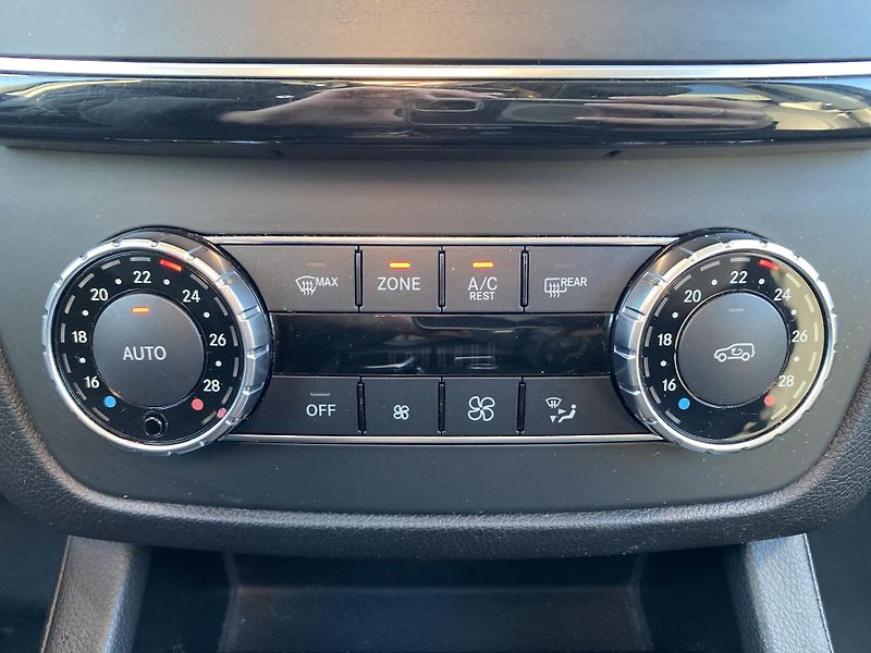 Mercedes-Benz GLE GLE 350d 4M - fotka 27 z 28
