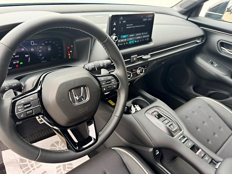 Honda ZR-V (2026) 2.0e:HEV 135kW Sport SKLADEM - fotka 12 z 34