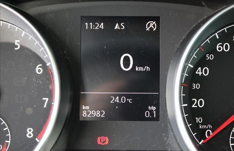Volkswagen Golf Sportsvan 1,2 TSi 81kW LOUNGE, kamera - fotka 18 z 33