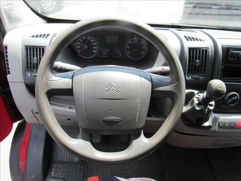 Citroën Jumper 2,2 HDi 88kW L2H2 - fotka 10 z 29