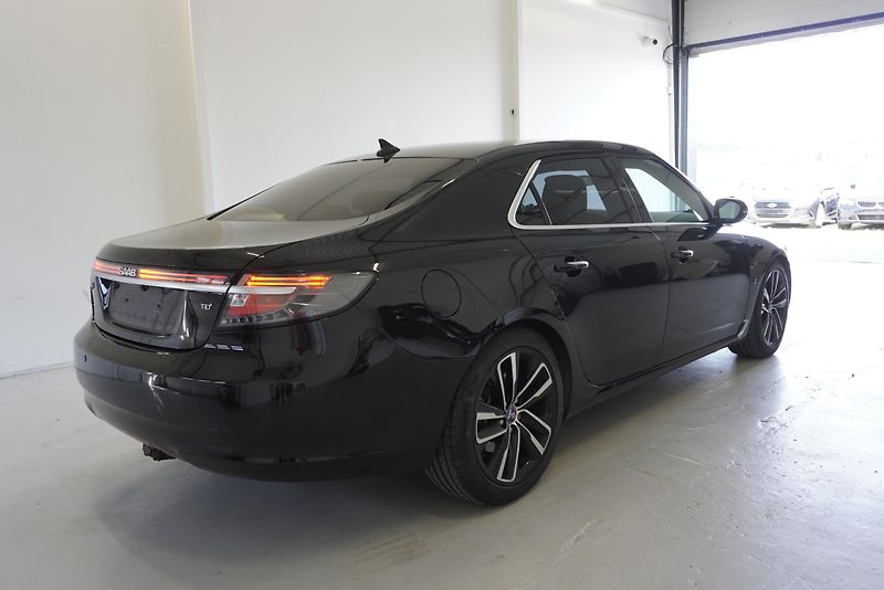 Saab 9-5 1.9 TID4 140kW - fotka 5 z 27