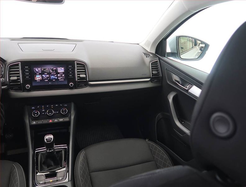 Škoda Karoq (2017) 1.6 TDI, Tempomat - fotka 8 z 20