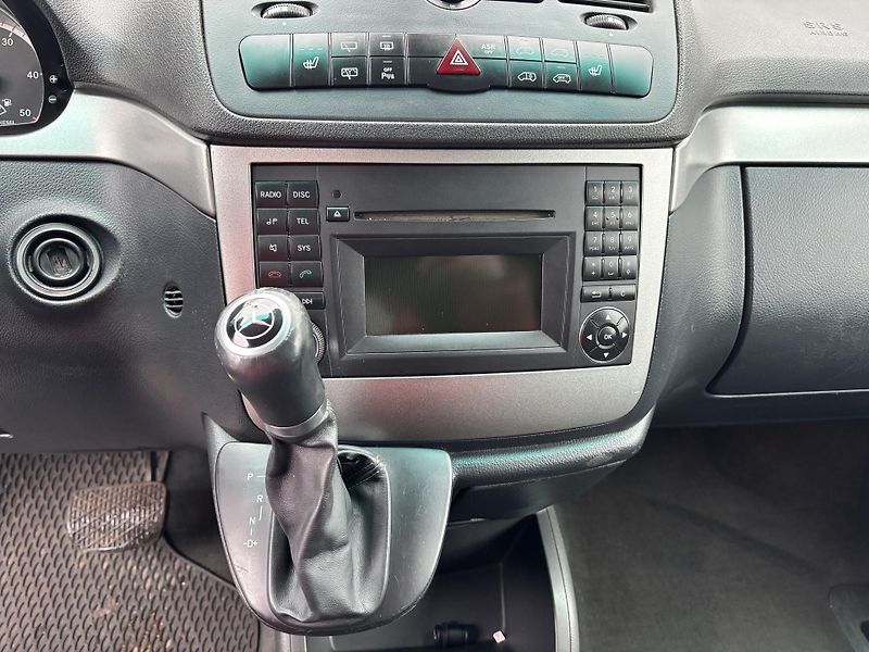 Mercedes-Benz Viano (2011) 3.0CDI V6 165KW Alu kola - fotka 23 z 27