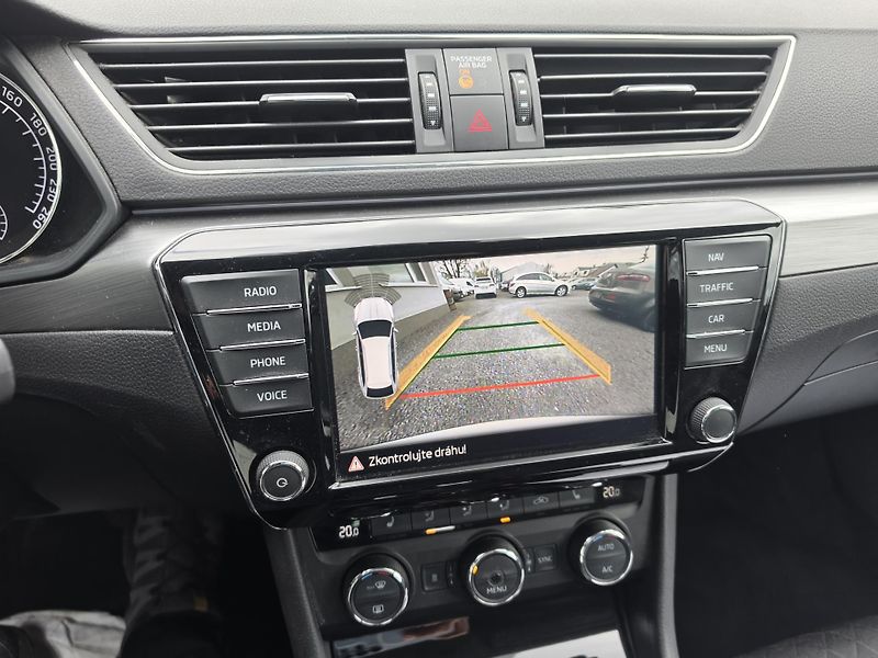 Škoda Superb 2.0 TDI DSG Led Kei TZ Canton  - fotka 20 z 24