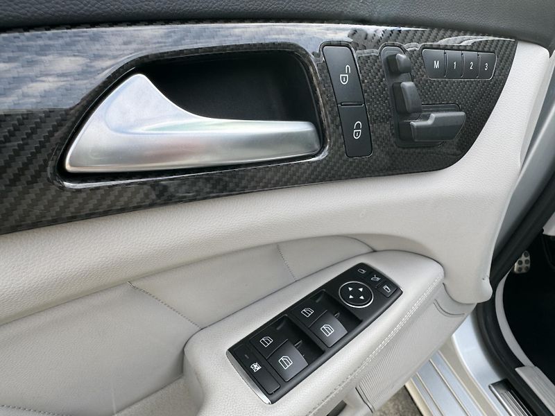 Mercedes-Benz CLS (2014) 350 CDI, 4Matic, AMG - fotka 21 z 64