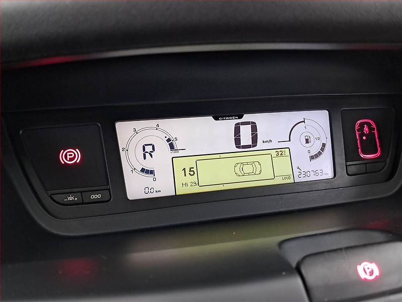 Citroën C4 Picasso (2010) 1.6 HDi, Automat, po STK - fotka 11 z 19