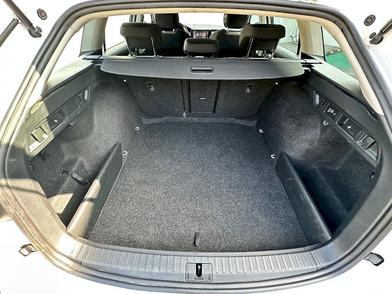 Škoda Octavia (2023) 2.0 TDI 147kW 4x4 DSG Scout Co - fotka 22 z 24