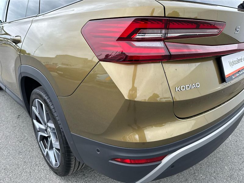 Škoda Kodiaq 2.0TDI 142kW DSG 4X4 Exclusive - fotka 21 z 26