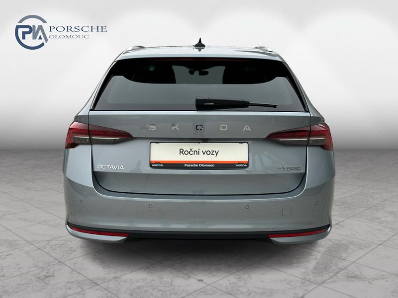 Škoda Octavia 1,5TSI m-HEV 110kW EXCLUSIVE S - fotka 7 z 29