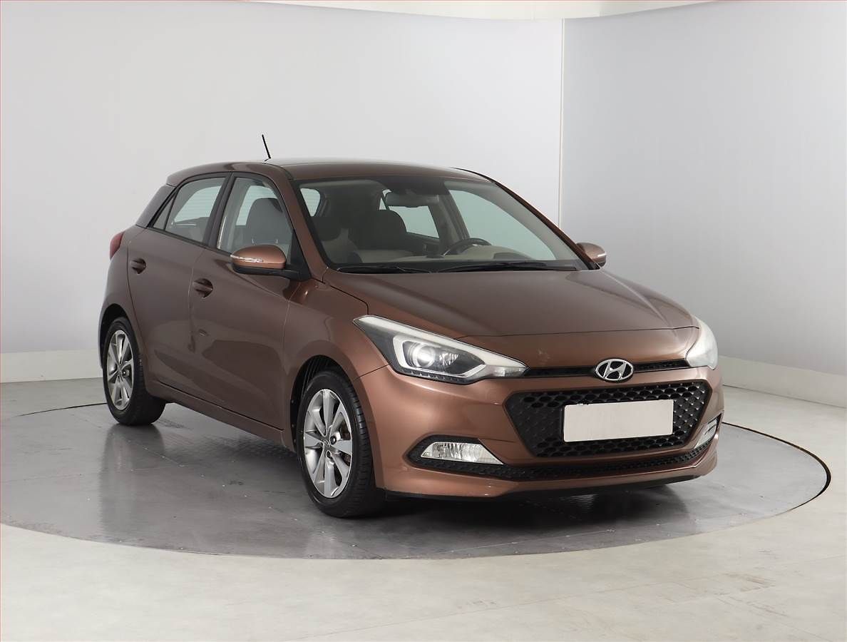 Hyundai i20 1.2, Serv.kniha, Tempomat