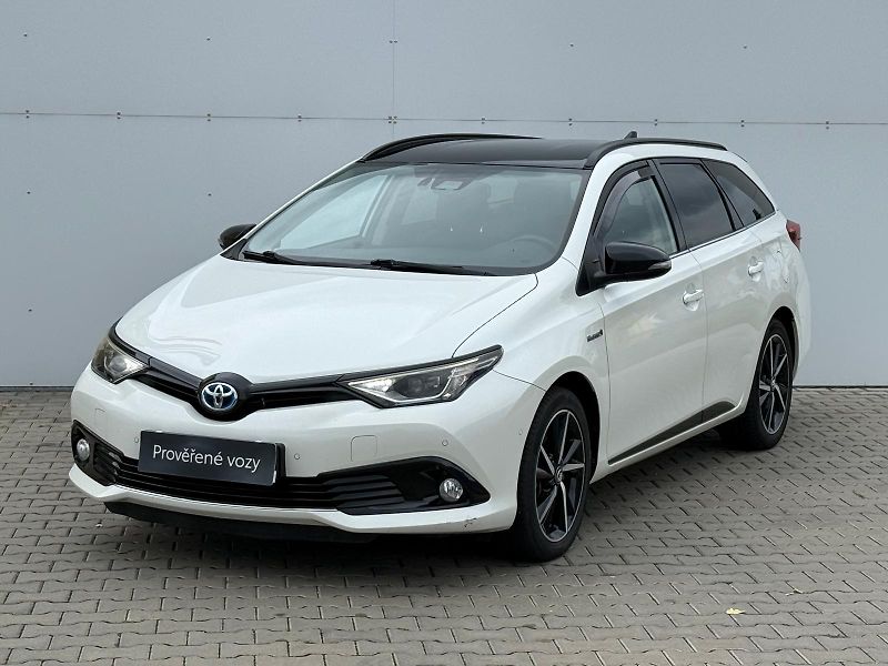 Toyota Auris 1.8 HSD e-CVT Selection - fotografie inzerátu