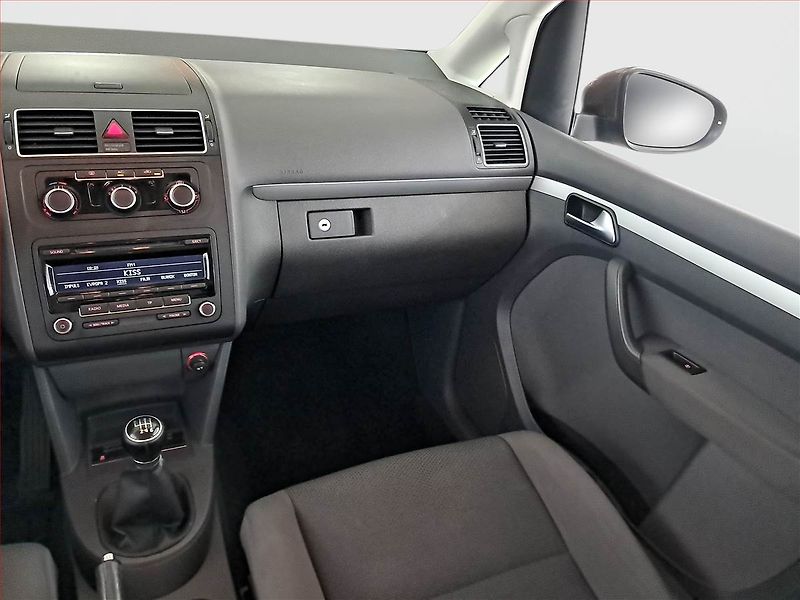 Volkswagen Touran (2011) 1.2 TSI, Tempomat - fotka 8 z 17