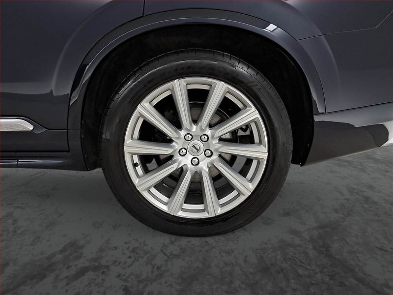 Volvo XC90 (2019) D5 AWD - fotka 15 z 22