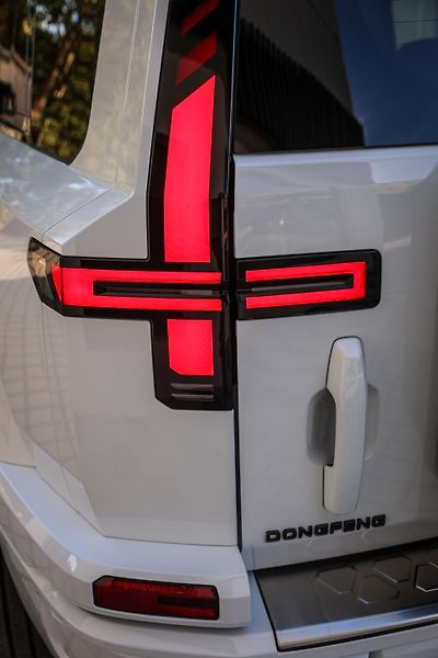 Dongfeng Ostatní (2026) M-HERO 817 II E1+a - fotka 5 z 36