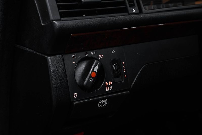 Mercedes-Benz Třídy E - fotka 16 z 20