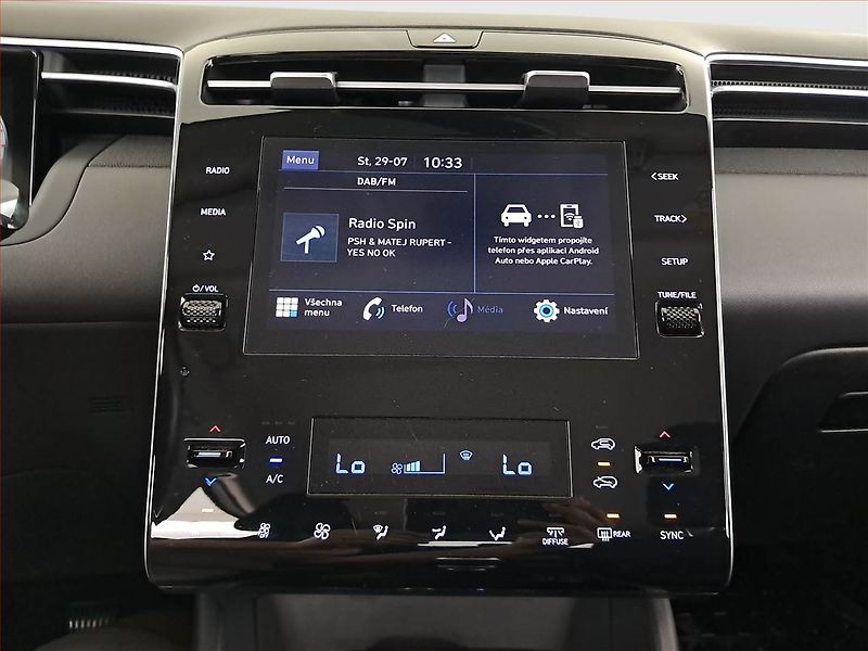 Hyundai Tucson (2021) 1.6 T-GDI - fotka 12 z 19