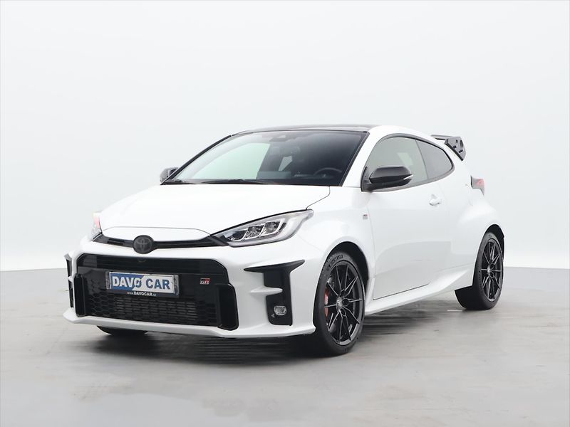 Toyota Yaris 1,6 Turbo AWD GR Four Circuit - fotka 3 z 25