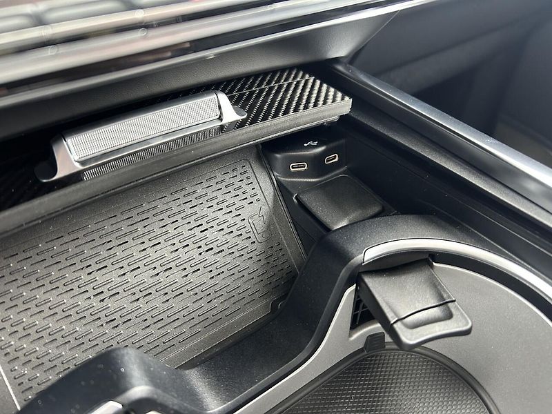 Mercedes-Benz Třídy G G 63 AMG Performance ZÁRUKA - fotka 29 z 33