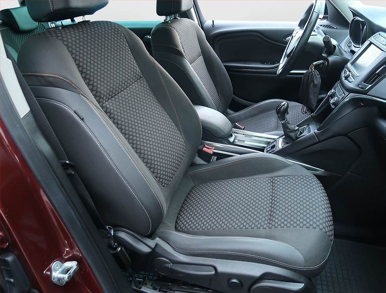 Opel Zafira (2018) 2.0 CDTI, Serv.kniha, Tempomat - fotka 9 z 18