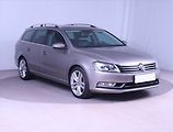 Volkswagen Passat (2013) Highline 2.0 TDI, Automat - náhled 1