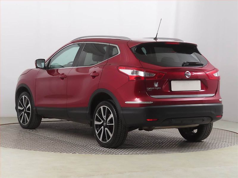 Nissan Qashqai (2016) Premier Edition 1.2 DIG-T - fotka 4 z 23