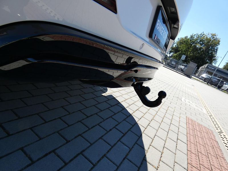 Land Rover Range Rover Sport (2026) 3,0 Dynamic SE D250 - fotka 33 z 34