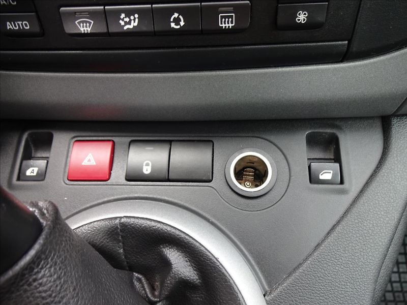 Citroën Berlingo 1,6 HDI 73kW - fotka 35 z 44
