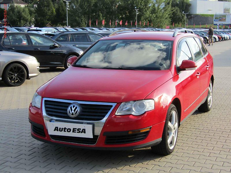 Volkswagen Passat (2008) 1.9TDi Variant, TZ, výhř.sed. - fotka 3 z 21